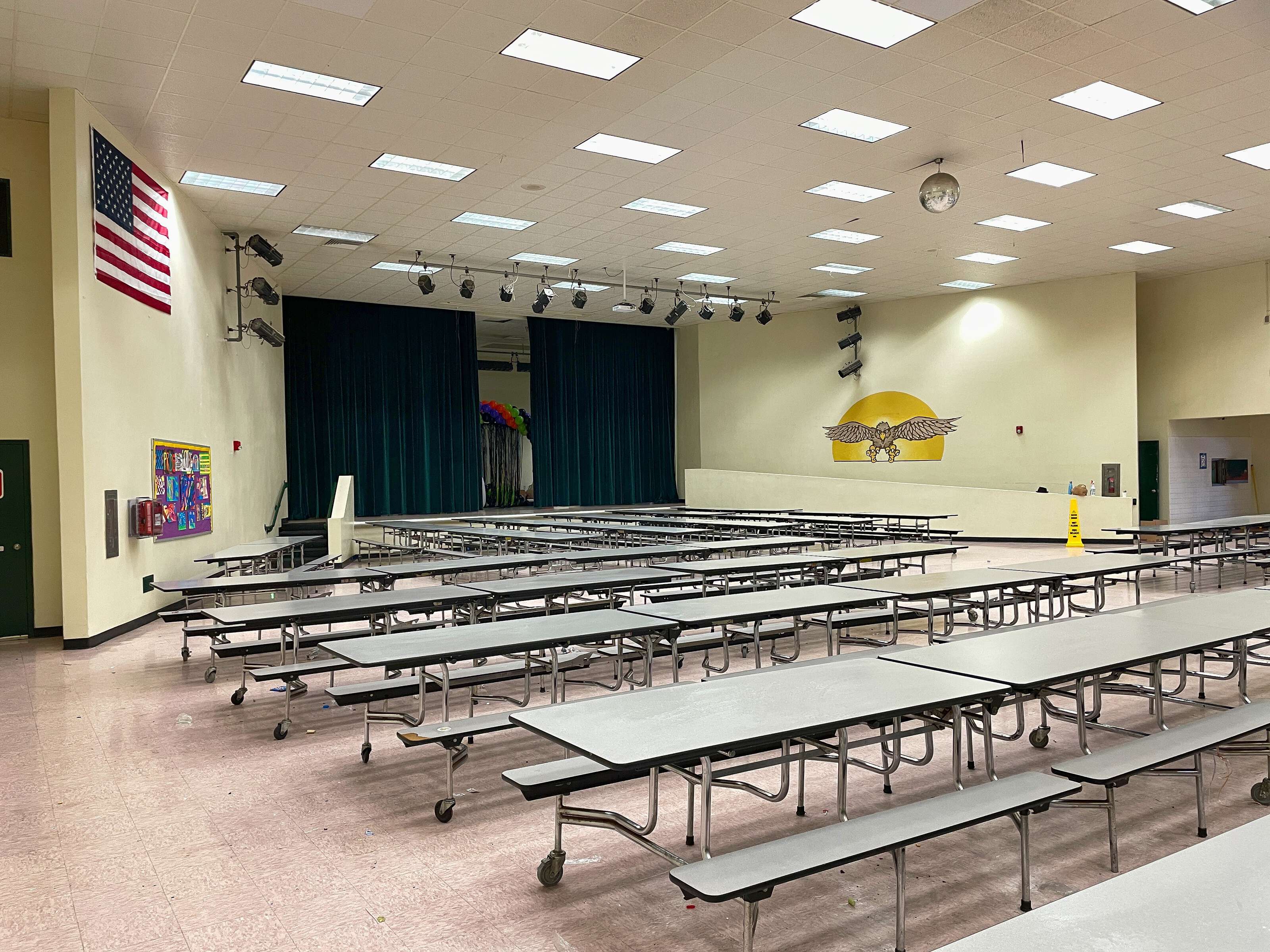 Rent A Cafeteria Medium In Fort Lauderdale FL 33304