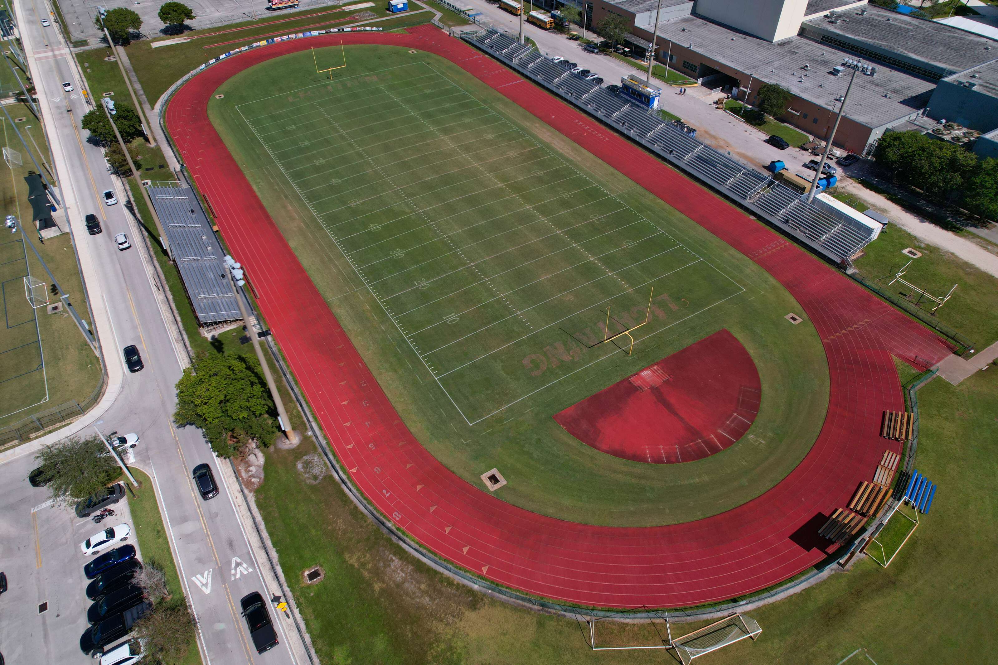 rent-a-stadium-grass-in-weston-fl-33332