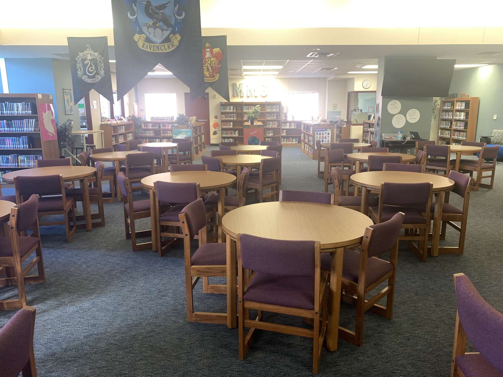 Rent a Library (Medium) in Trophy Club TX 76262