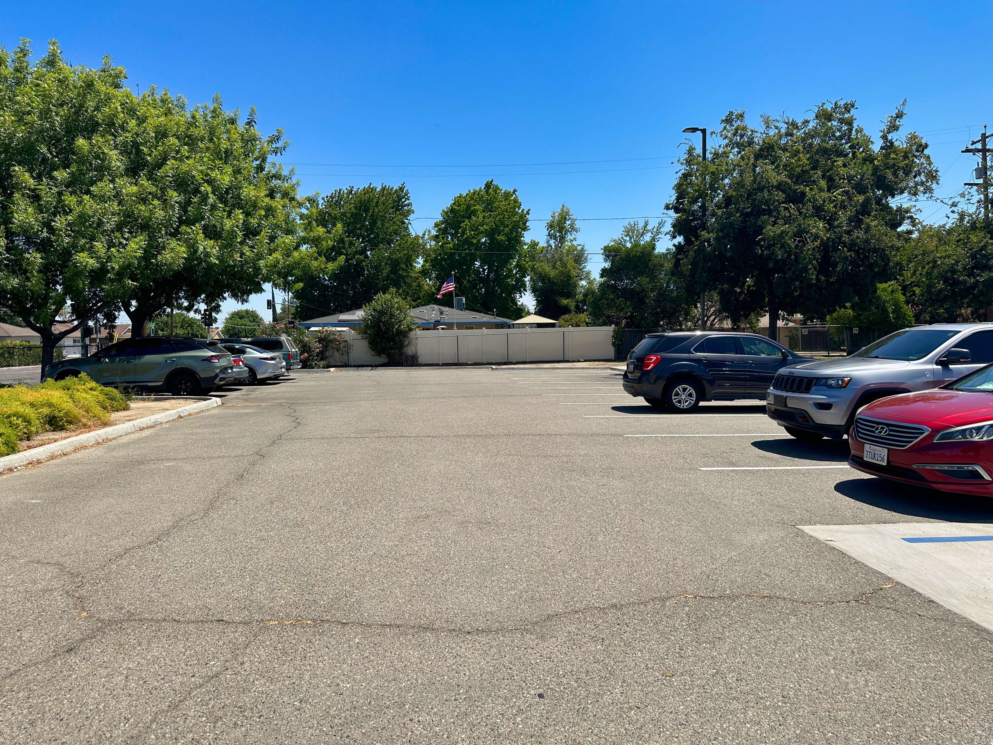 Rent a Parking Lot (Small) in Fresno CA 93726