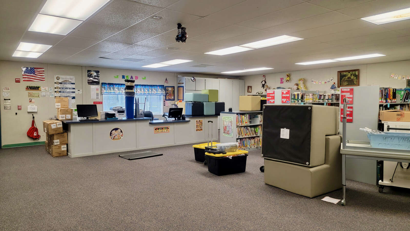 Rent a Library (Small) in Visalia CA 93292