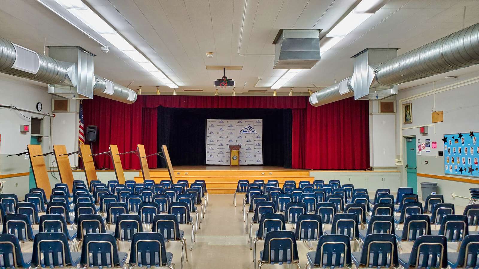 Rent a Cafeteria (Large) in San Diego CA 92117