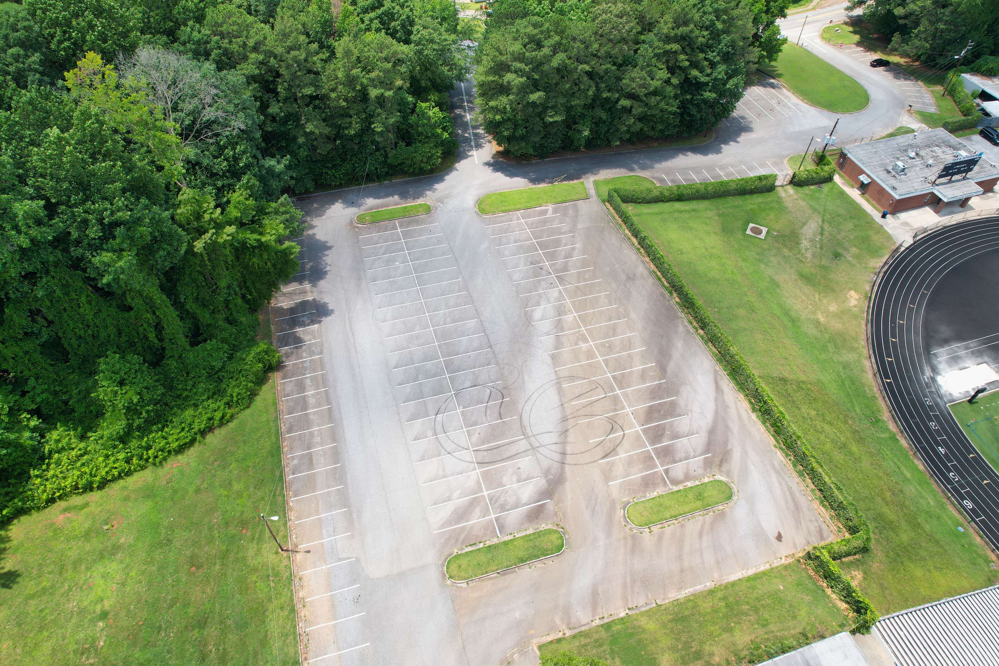 Rent a Parking Lot (Small) in Jonesboro GA 30236