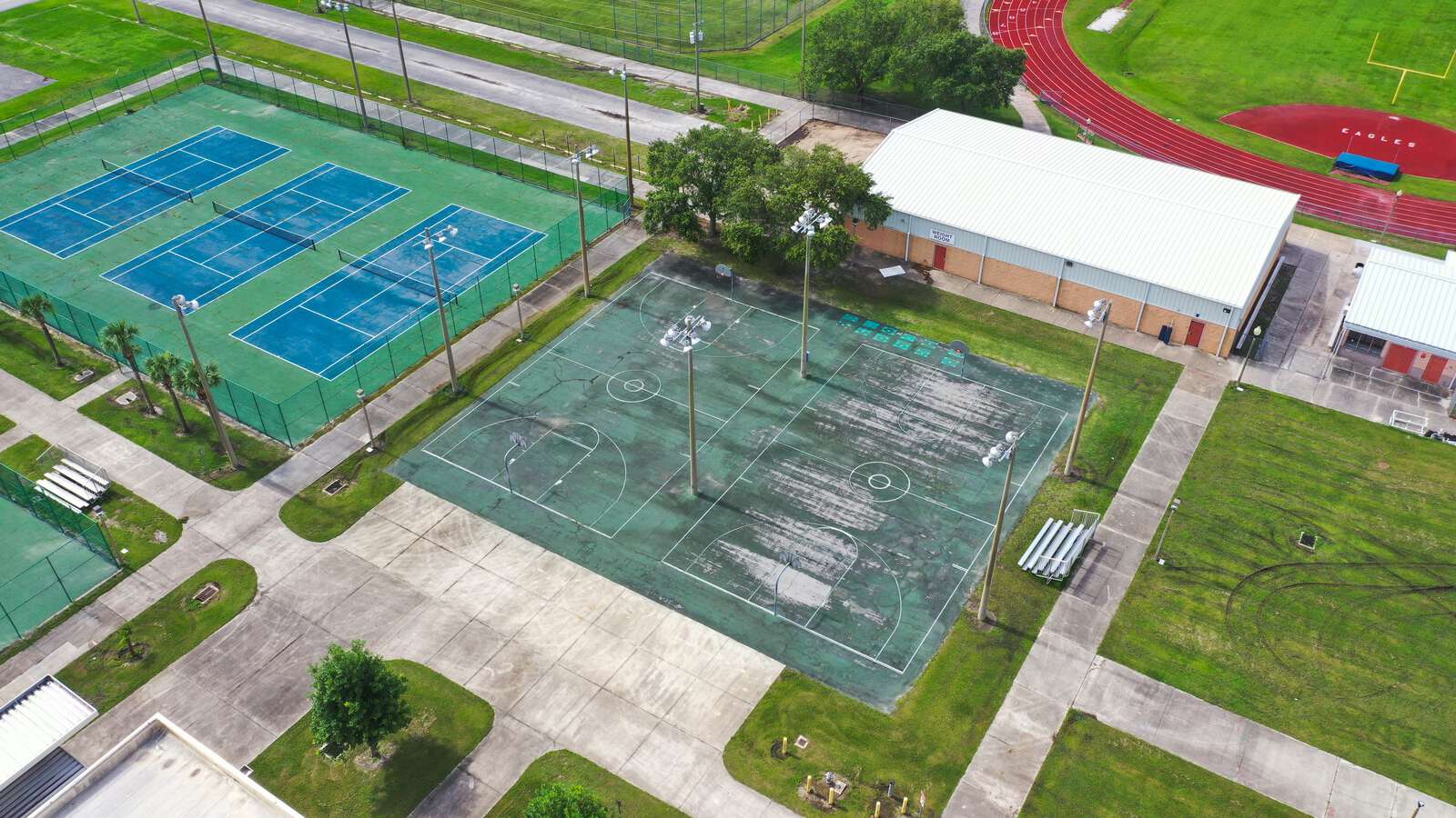 Rent a Basketball Courts (Outdoor) in Kissimmee FL 34758