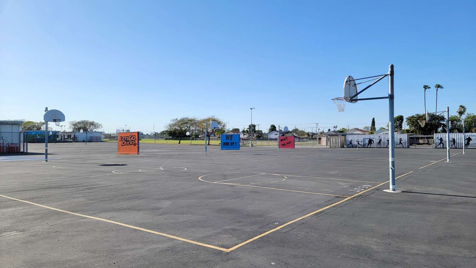 Rent a Basketball Courts (Outdoor) in Costa Mesa CA 92626