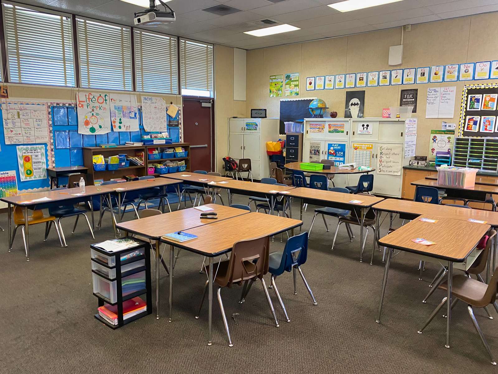 rent-a-classroom-small-in-highland-ca-92346