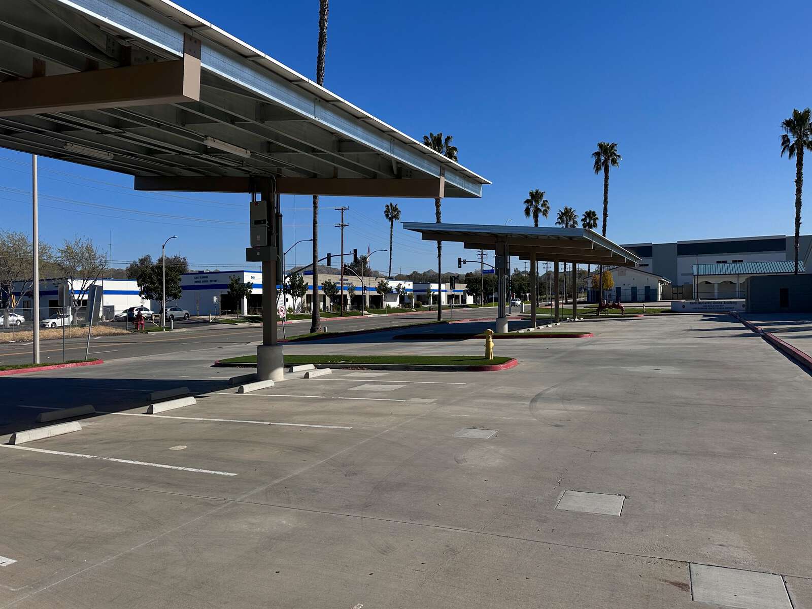 Rent a Parking Lot (Large) in Lake Elsinore CA 92530