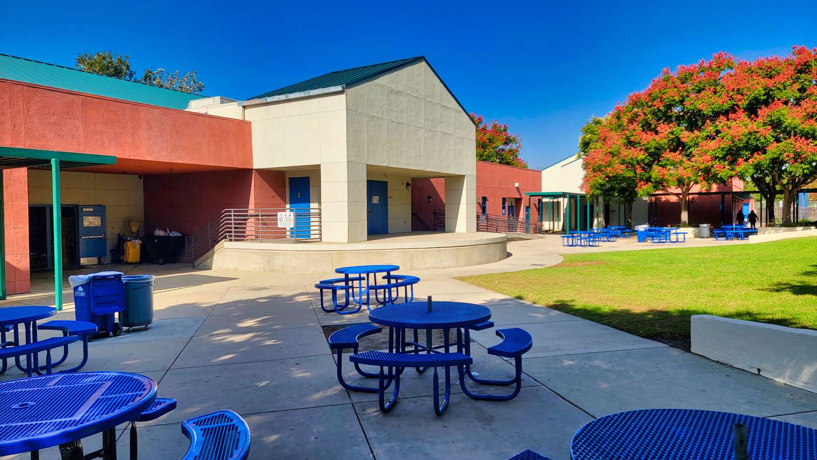 Rent A Outdoor Area In Ontario CA 91764