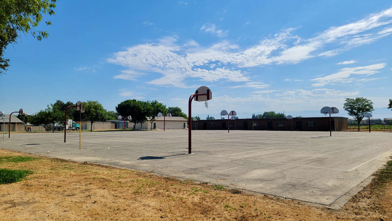 Rent a Basketball Courts (Outdoor) in Visalia CA 93292