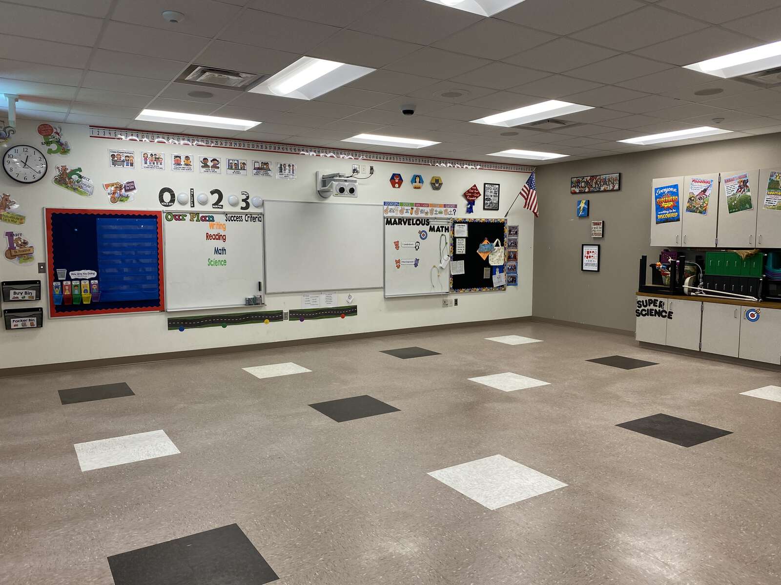 Rent a Classroom (Small) in St. Cloud FL 34772