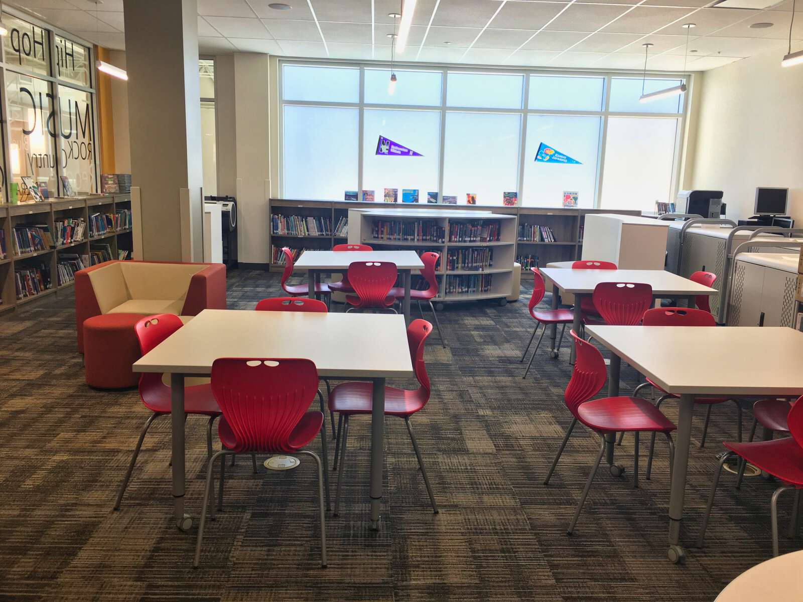 Rent a Library (Medium) in Houston TX 77045