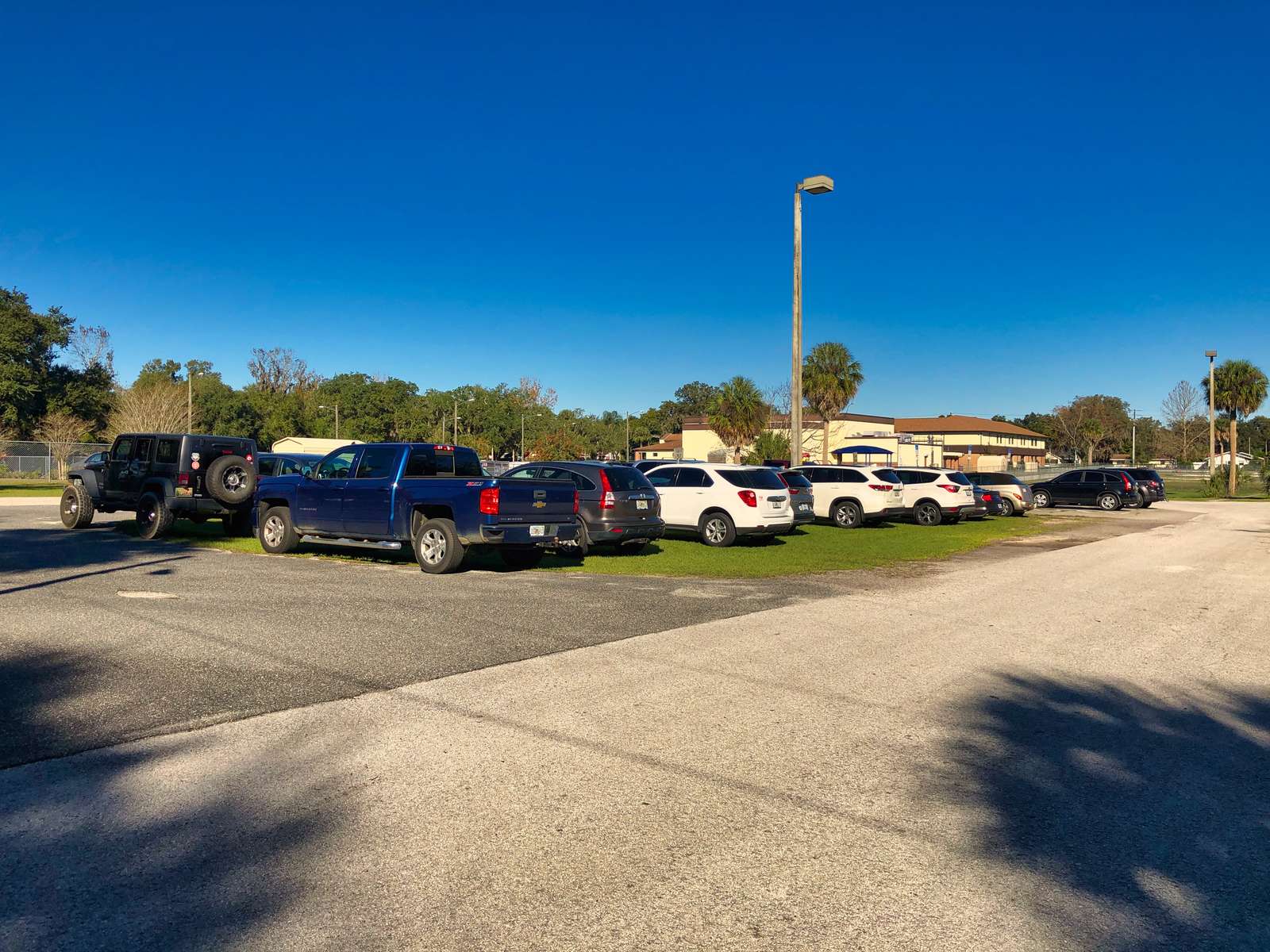 Rent a Parking Lot in Fruitland Park FL 34731