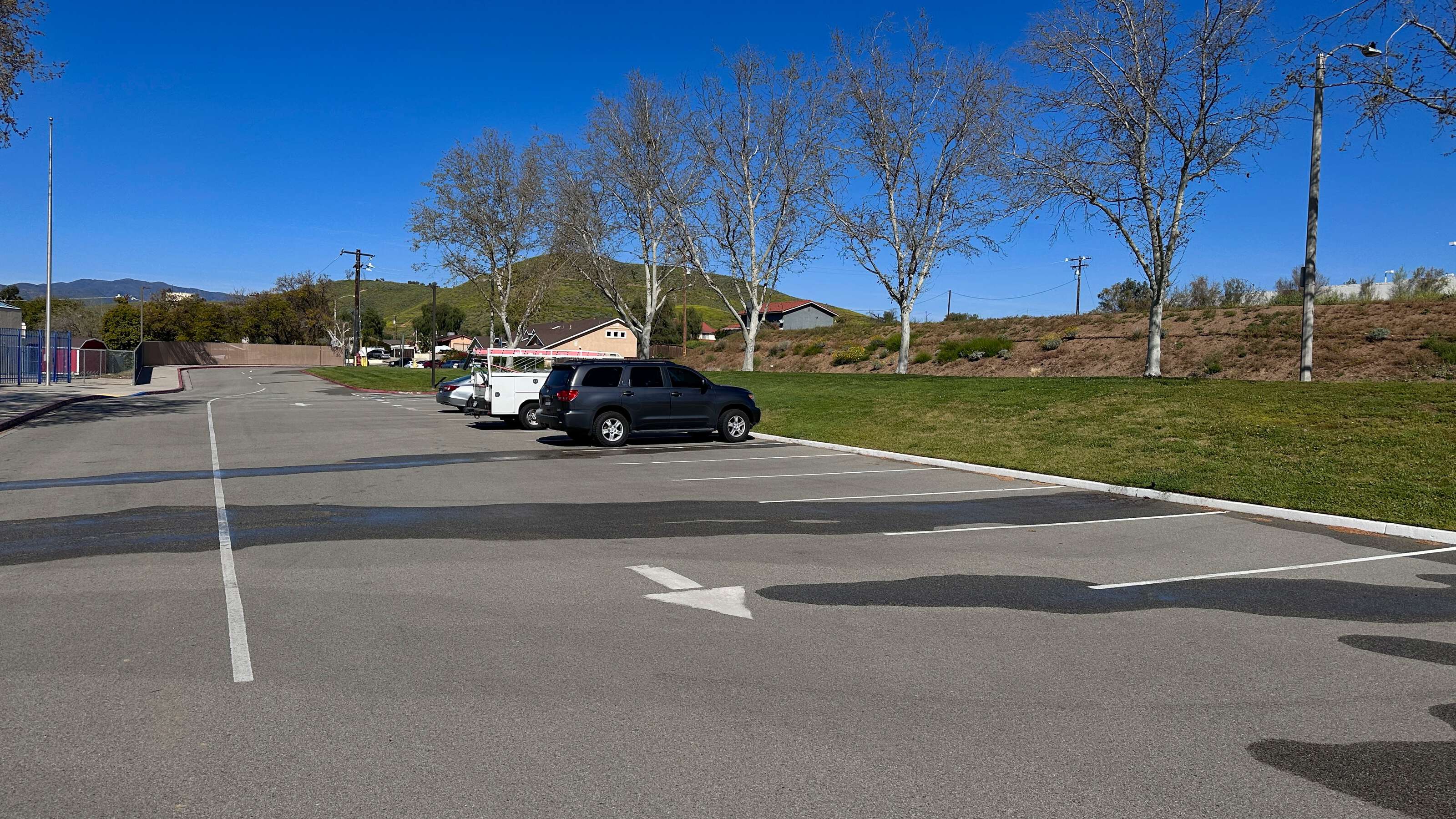 Rent a Parking Lot (Small) in Lake Elsinore CA 92530