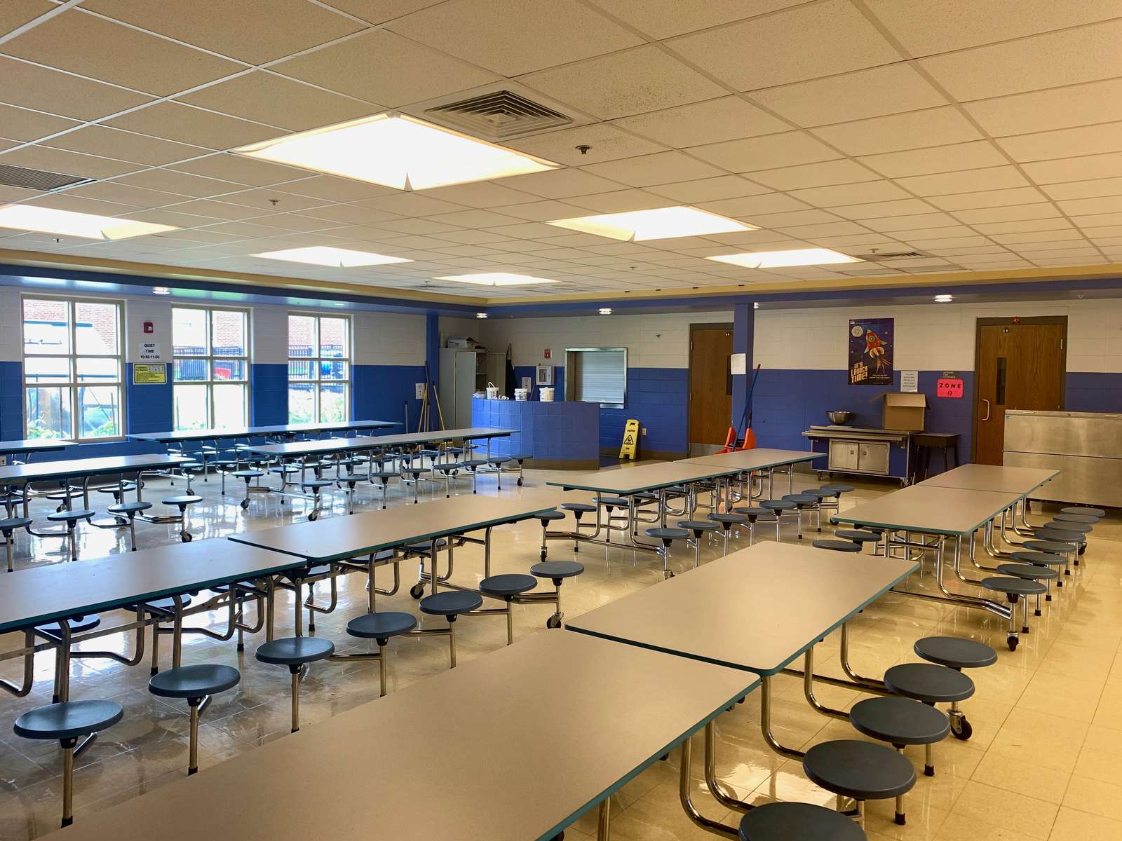 Rent a Cafeteria (Small) in Lexington KY 40505