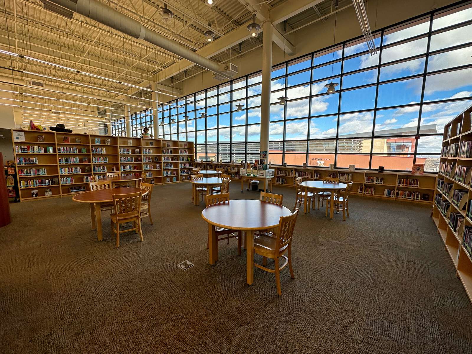 Rent a Library (Large) in Albuquerque NM 87121