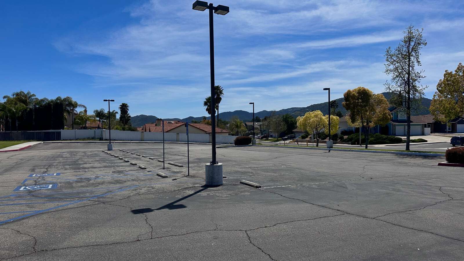 Rent a Parking Lot (Small) in Wildomar CA 92595