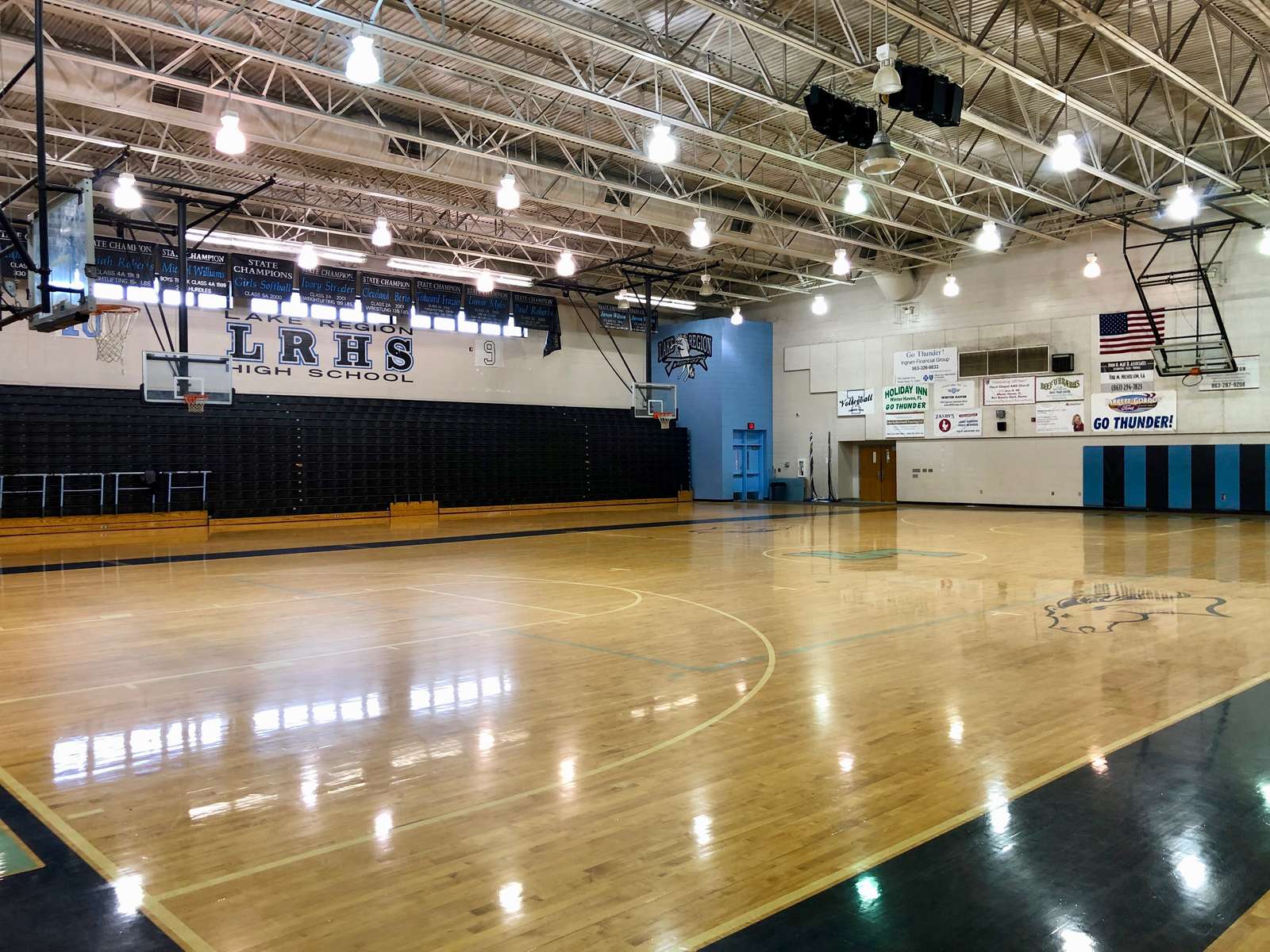 Rent a Gym (Large) in Eagle Lake FL 33839