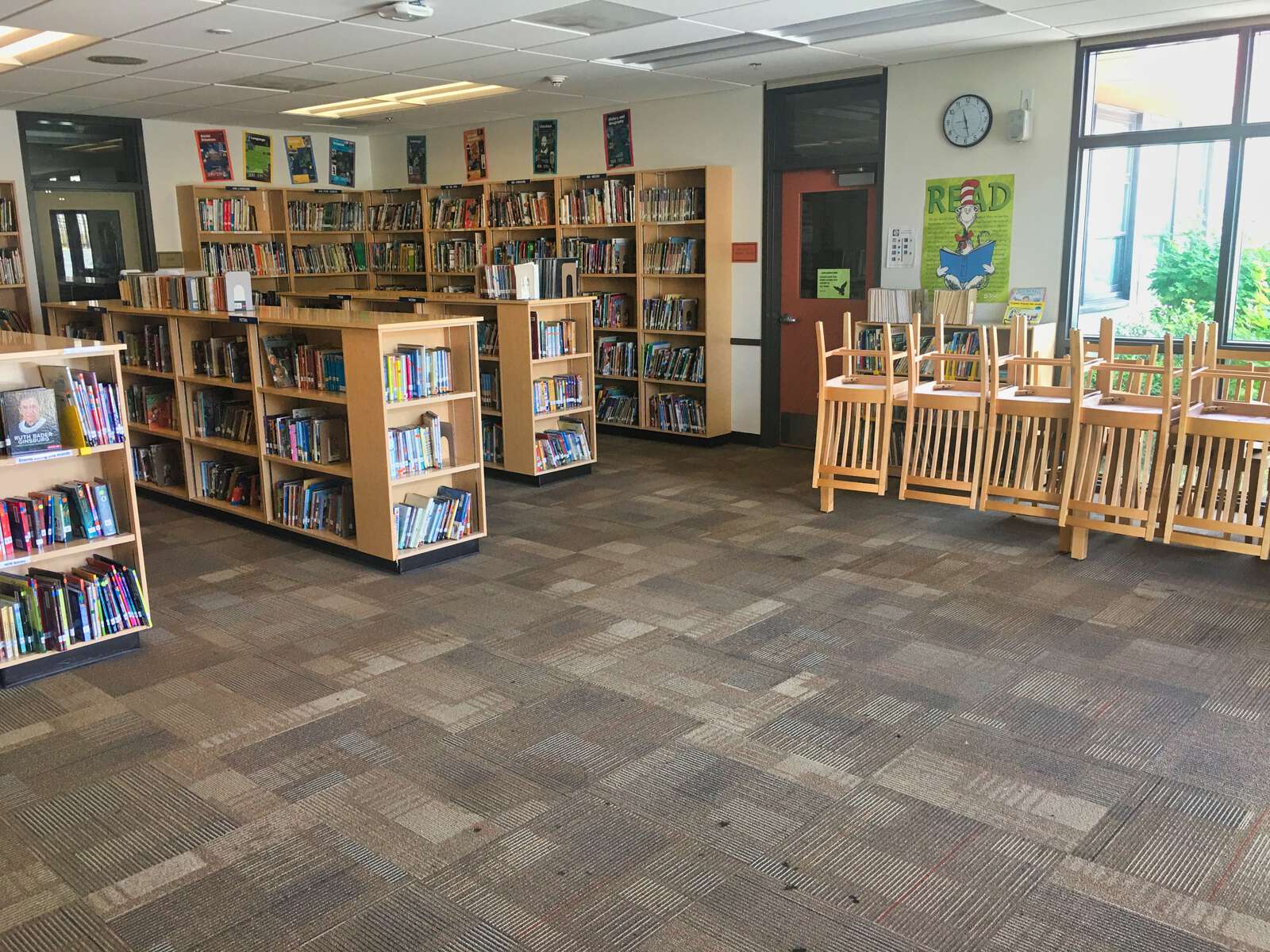 Rent a Library (Small) in Hercules CA 94547
