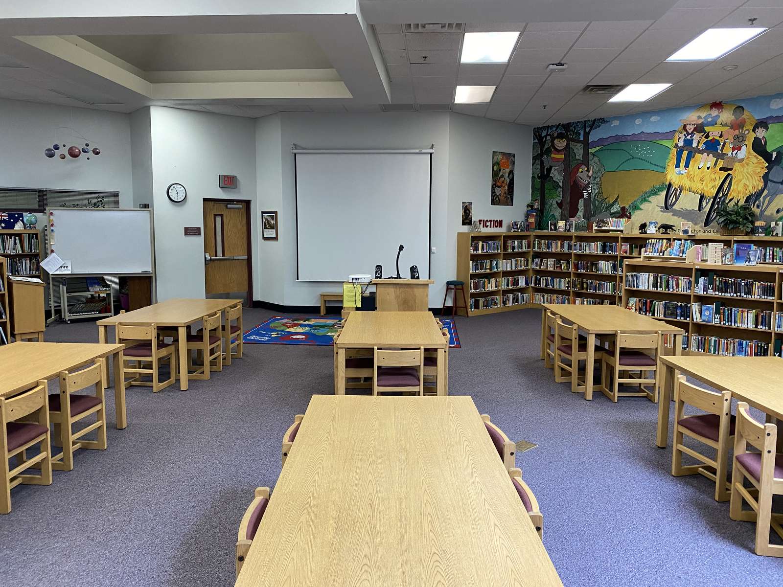 Rent a Library (Small) in Gilbert AZ 85296