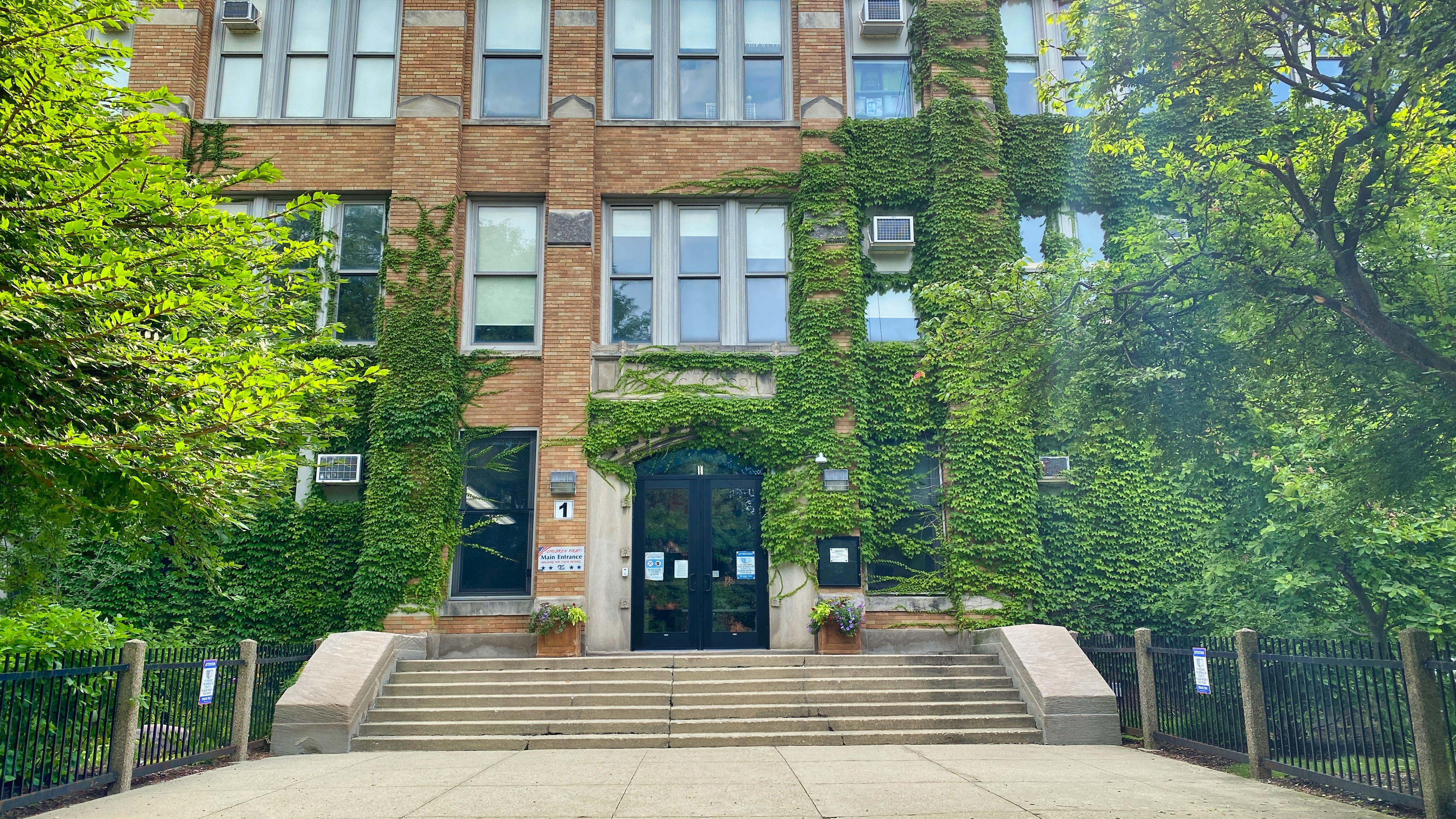 Alcott - Louisa May Alcott College Preparatory Elementary School