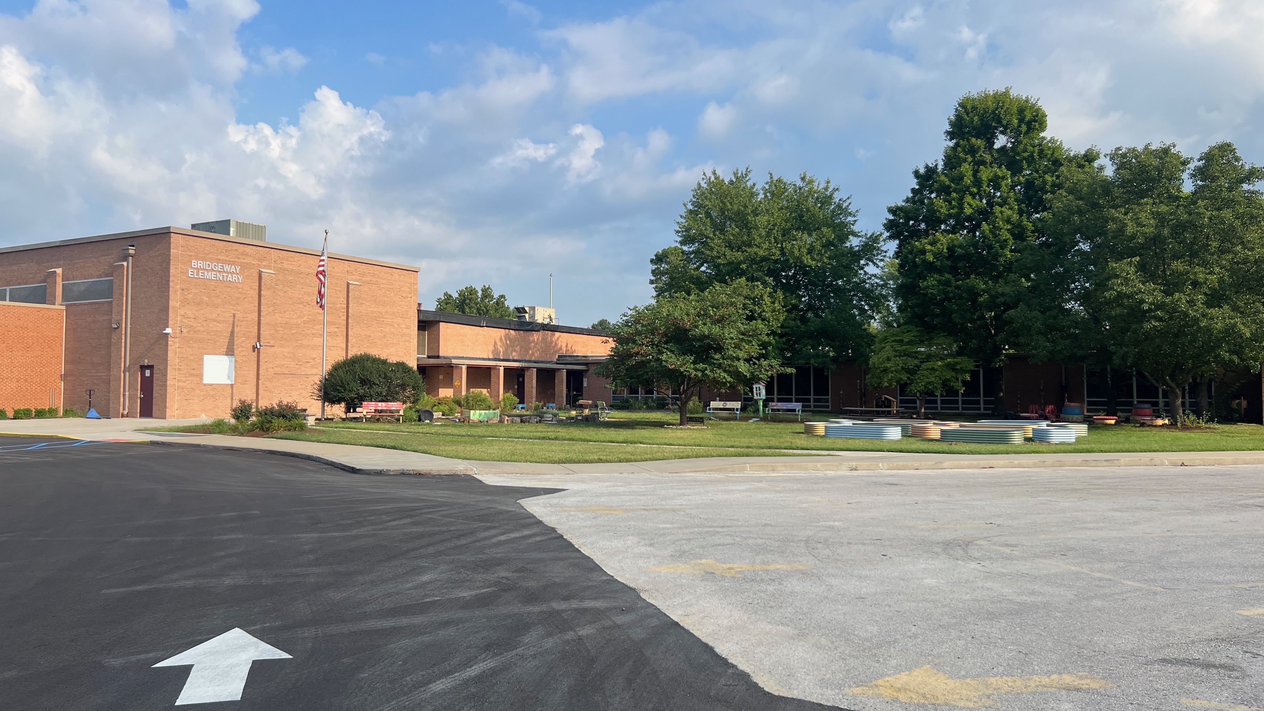 Bridgeway Elementary School