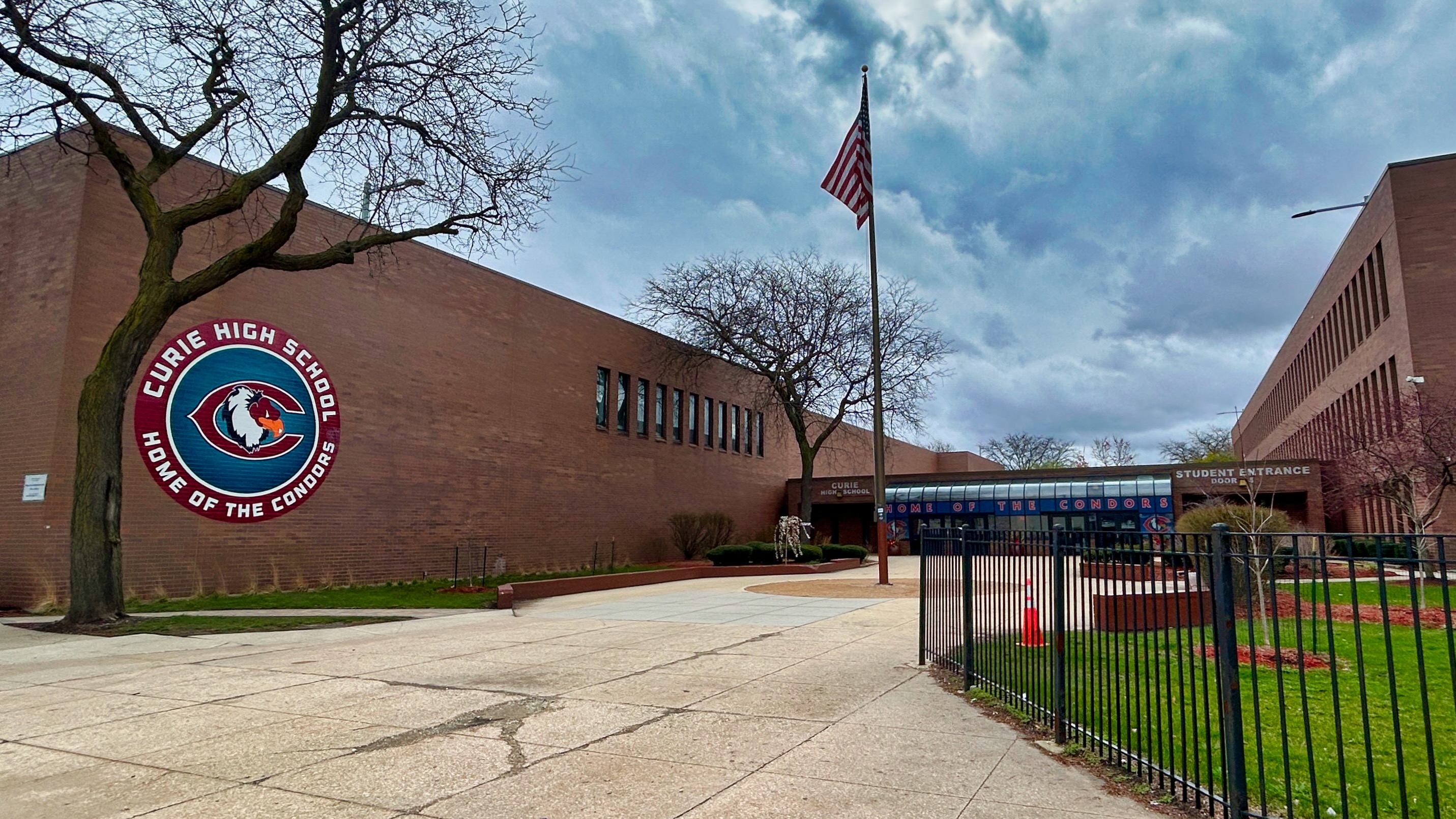Curie - Marie Sklodowska Curie Metropolitan High School