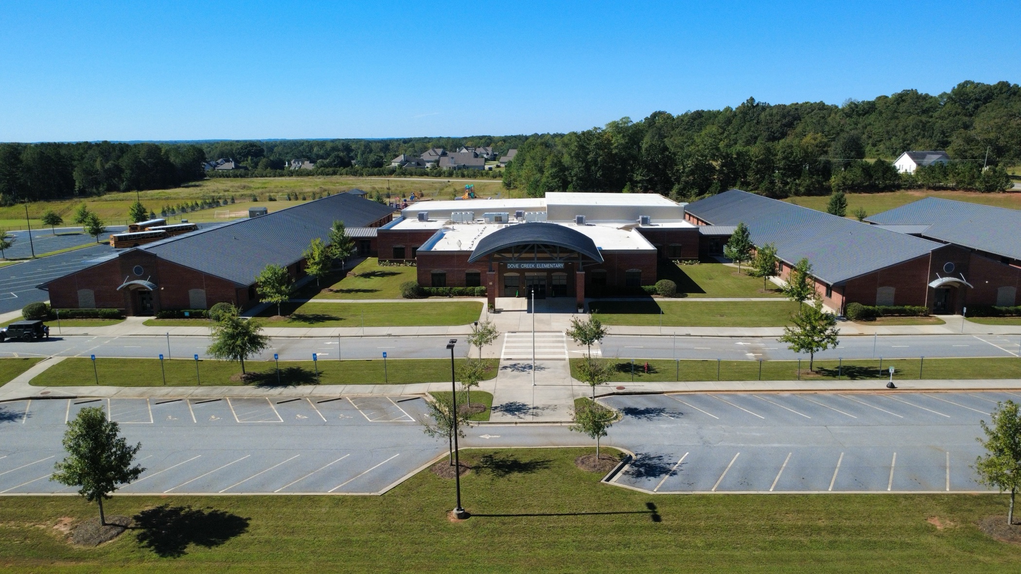 Dove Creek Elementary School logo