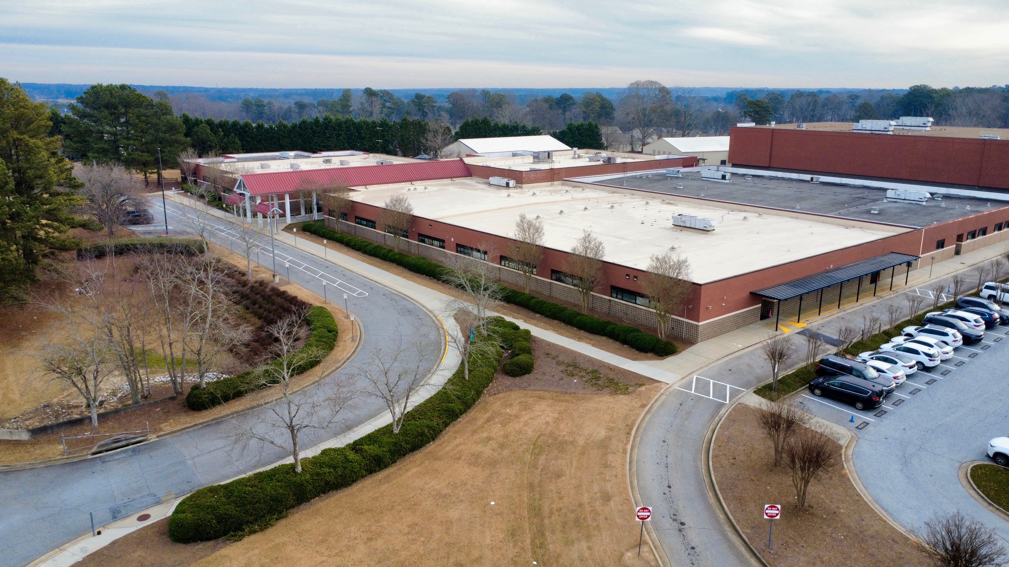 Dacula Elementary School logo