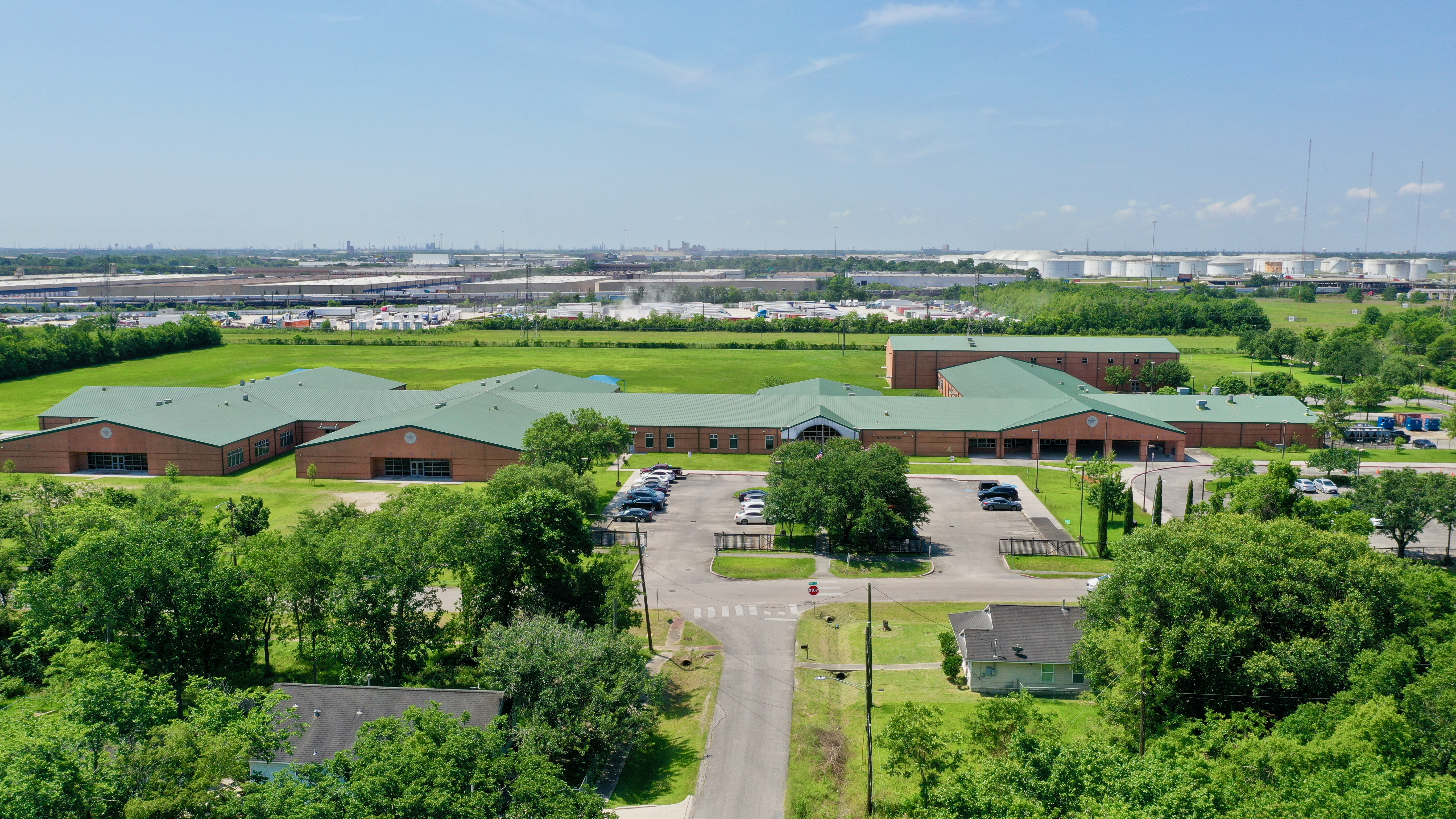 Elmore Elementary School logo