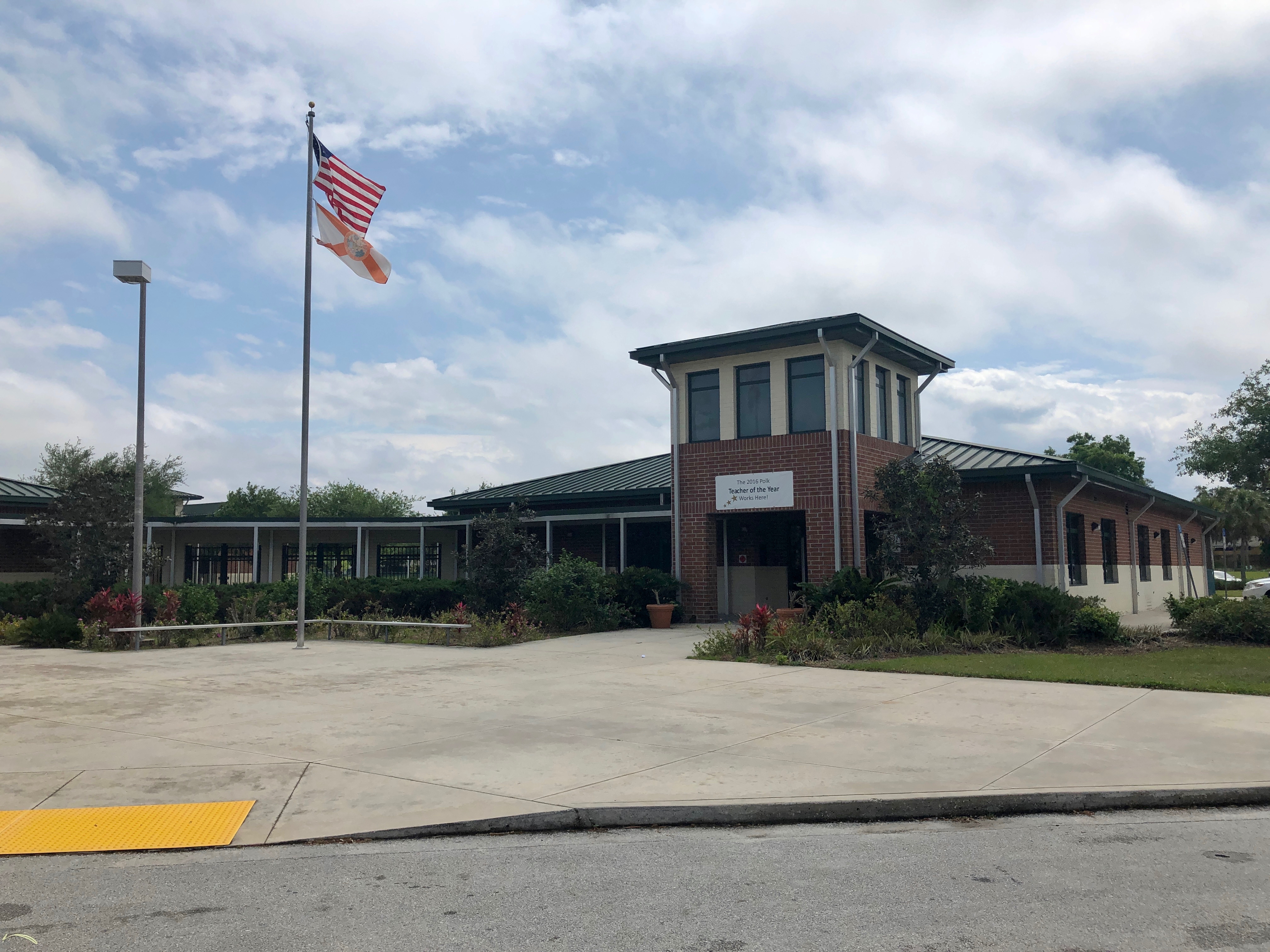 Highlands Grove Elementary School