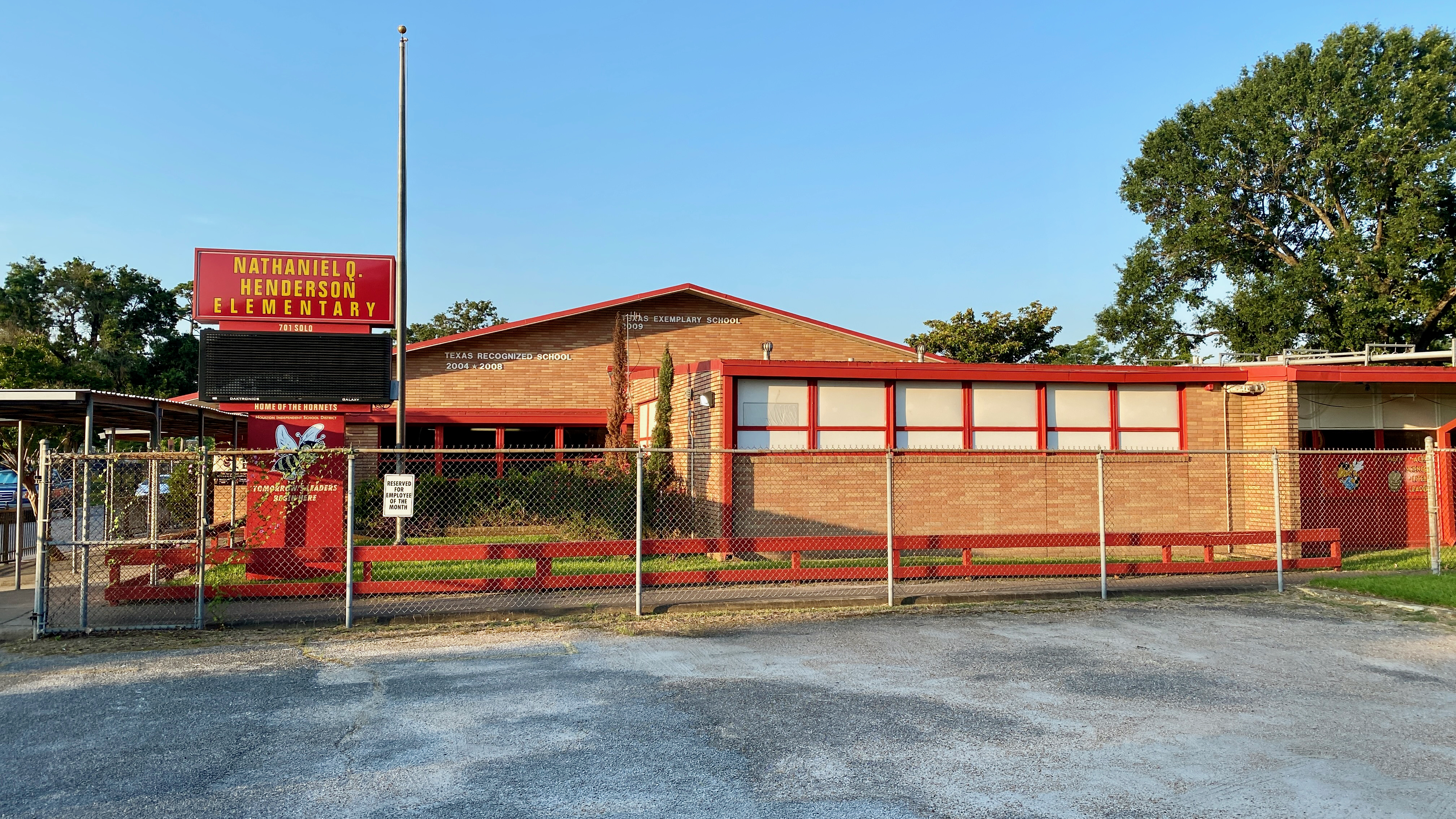 Henderson N Q Elementary