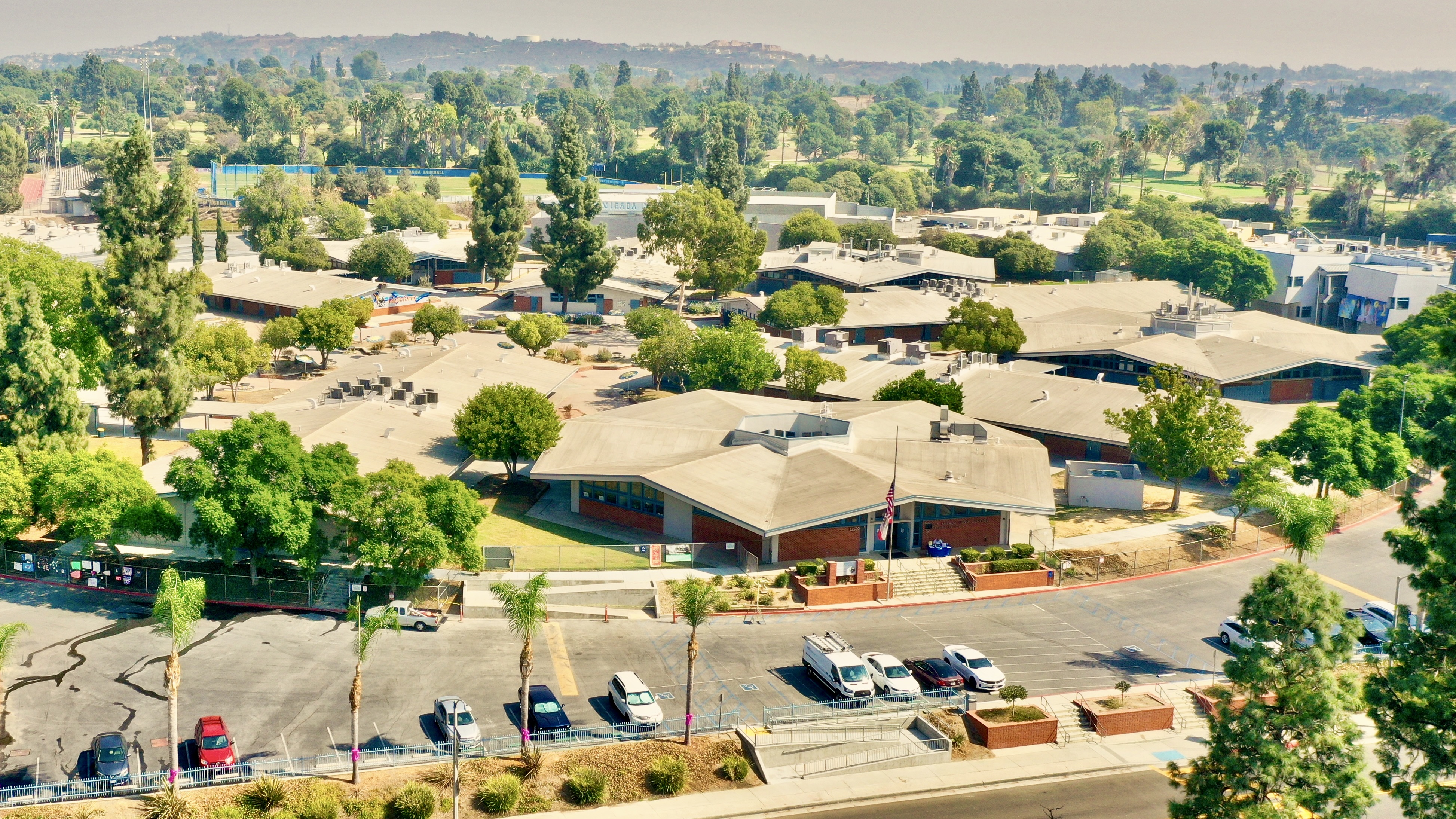 La Mirada High School logo