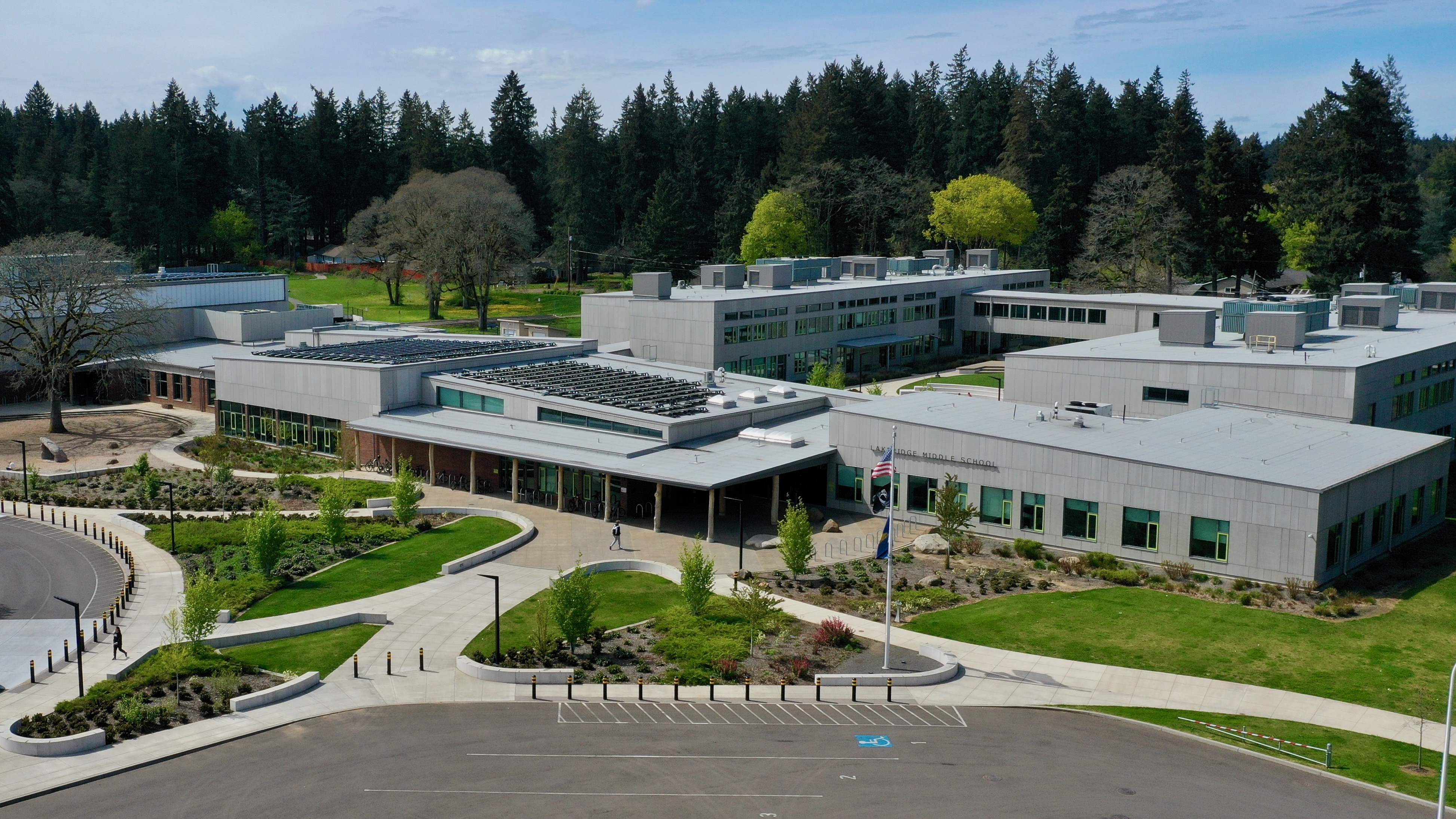 Lakeridge Middle School