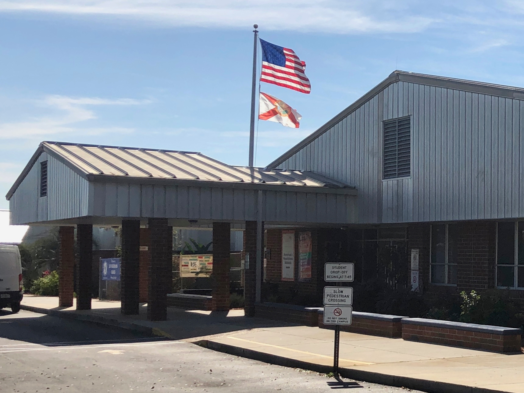 Loughman Oaks Elementary School
