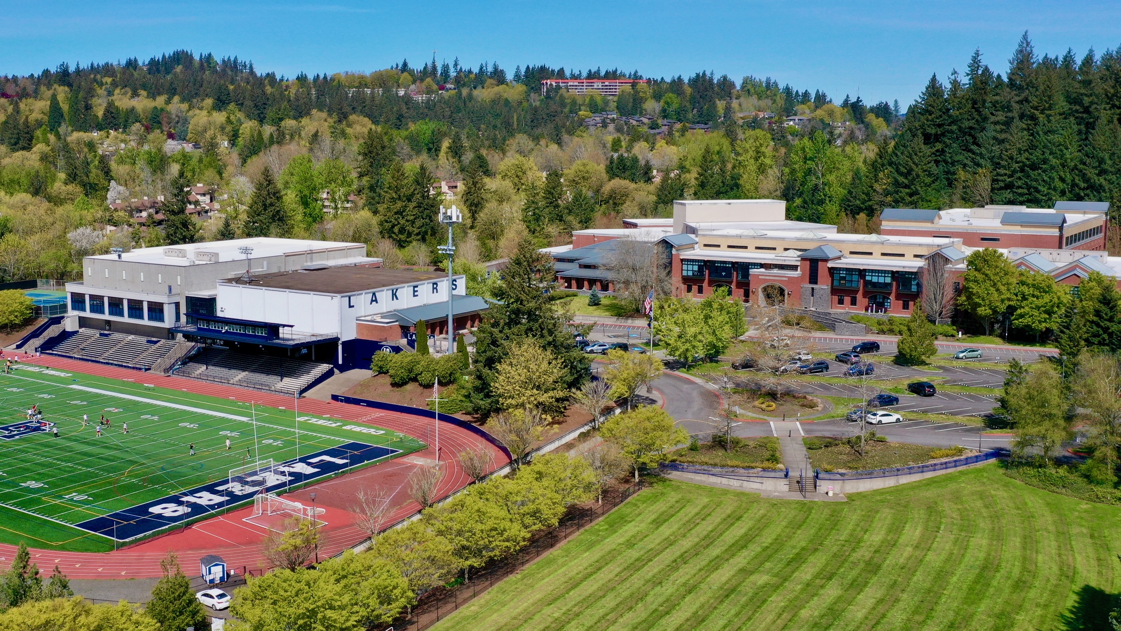 Lake Oswego High School