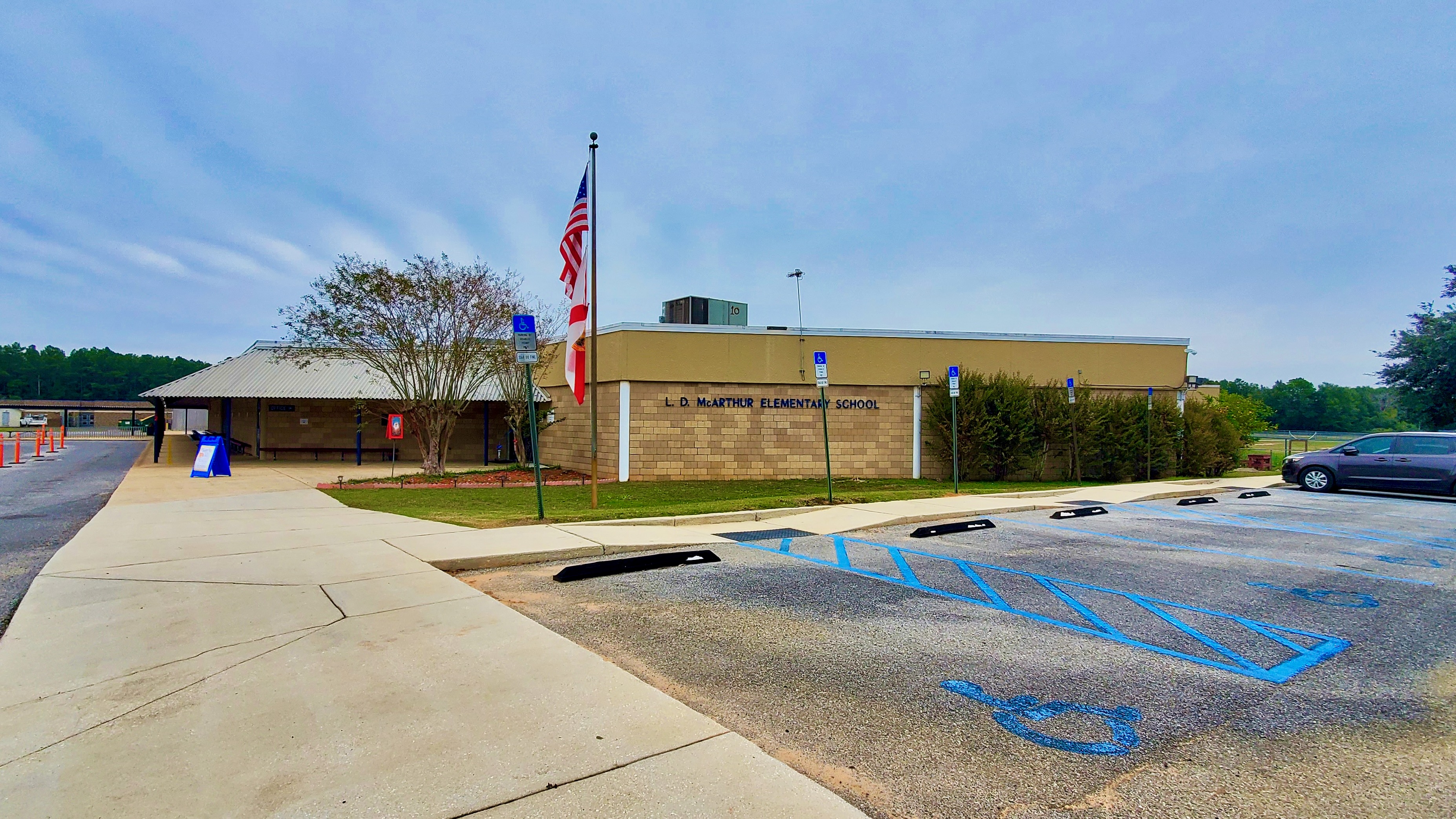 McArthur Elementary School