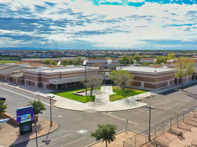 Desert Ridge Junior High School image