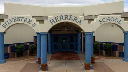 Phoenix Elementary School District #1 in Phoenix Arizona Slideshow Image 12
