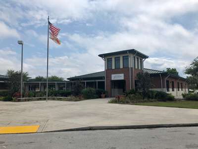 Highlands Grove Elementary School image
