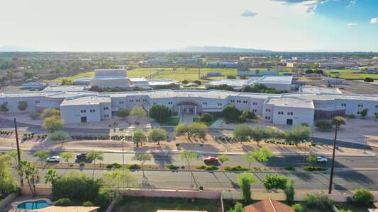 Mesquite High School image