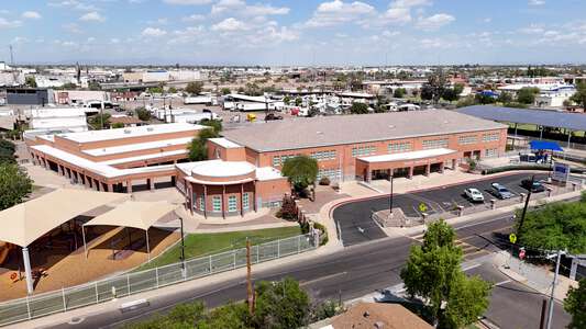Phoenix Elementary School District #1 in Phoenix Arizona Slideshow Image 9