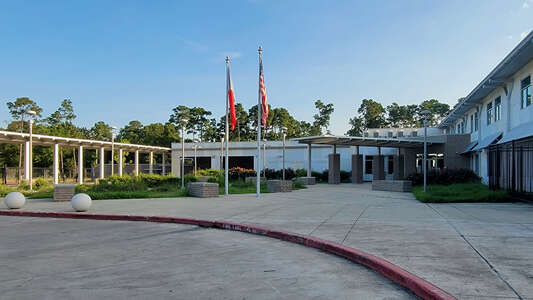 Mark White Elementary image