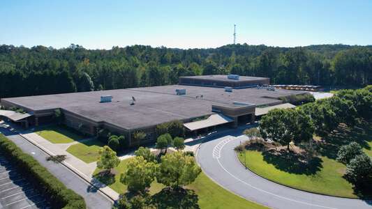 Sycamore Elementary School image