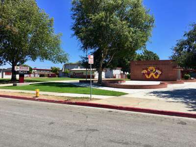 Compton Unified School District in Compton California Slideshow Image 5