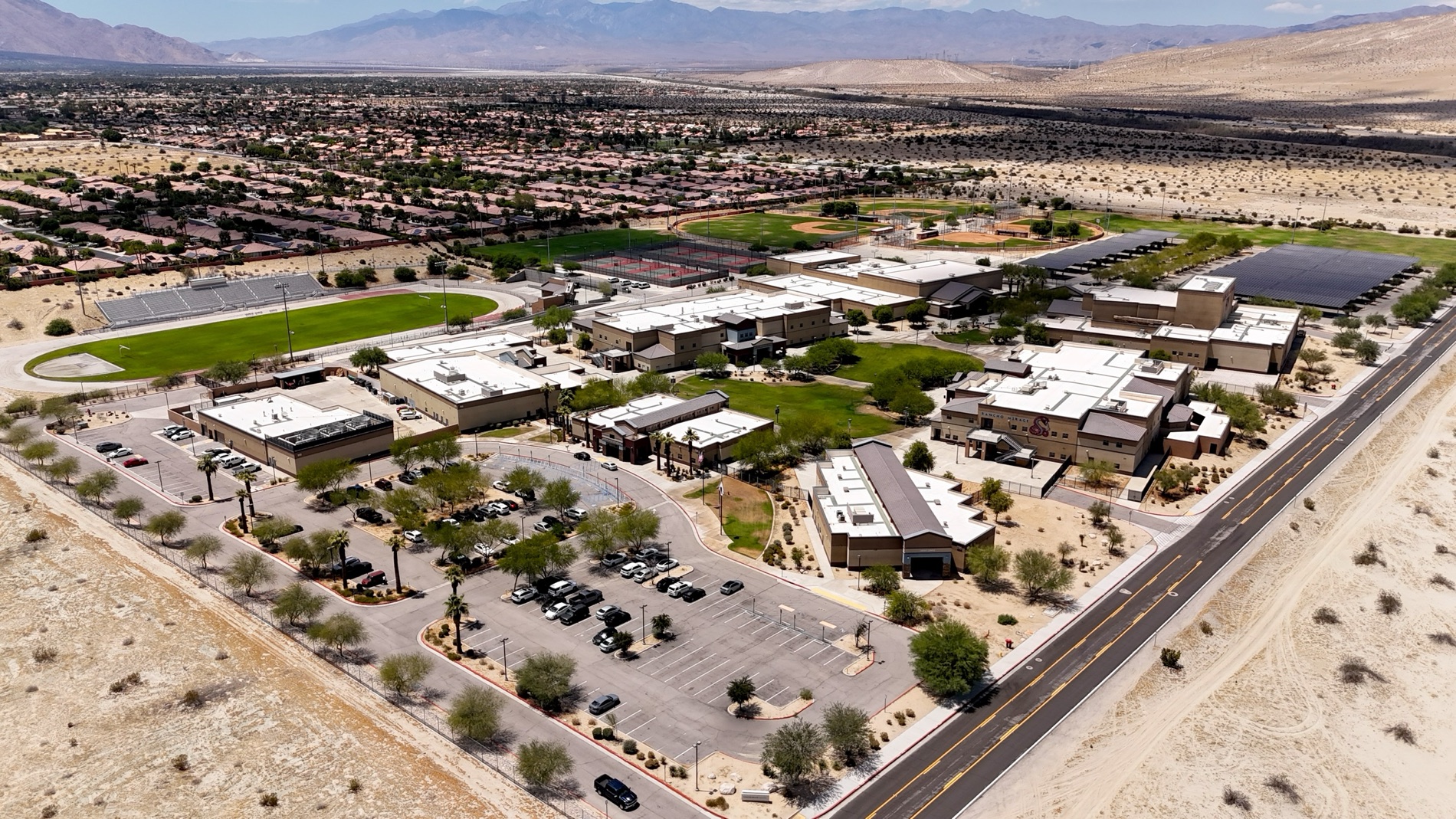 Rancho Mirage High School logo