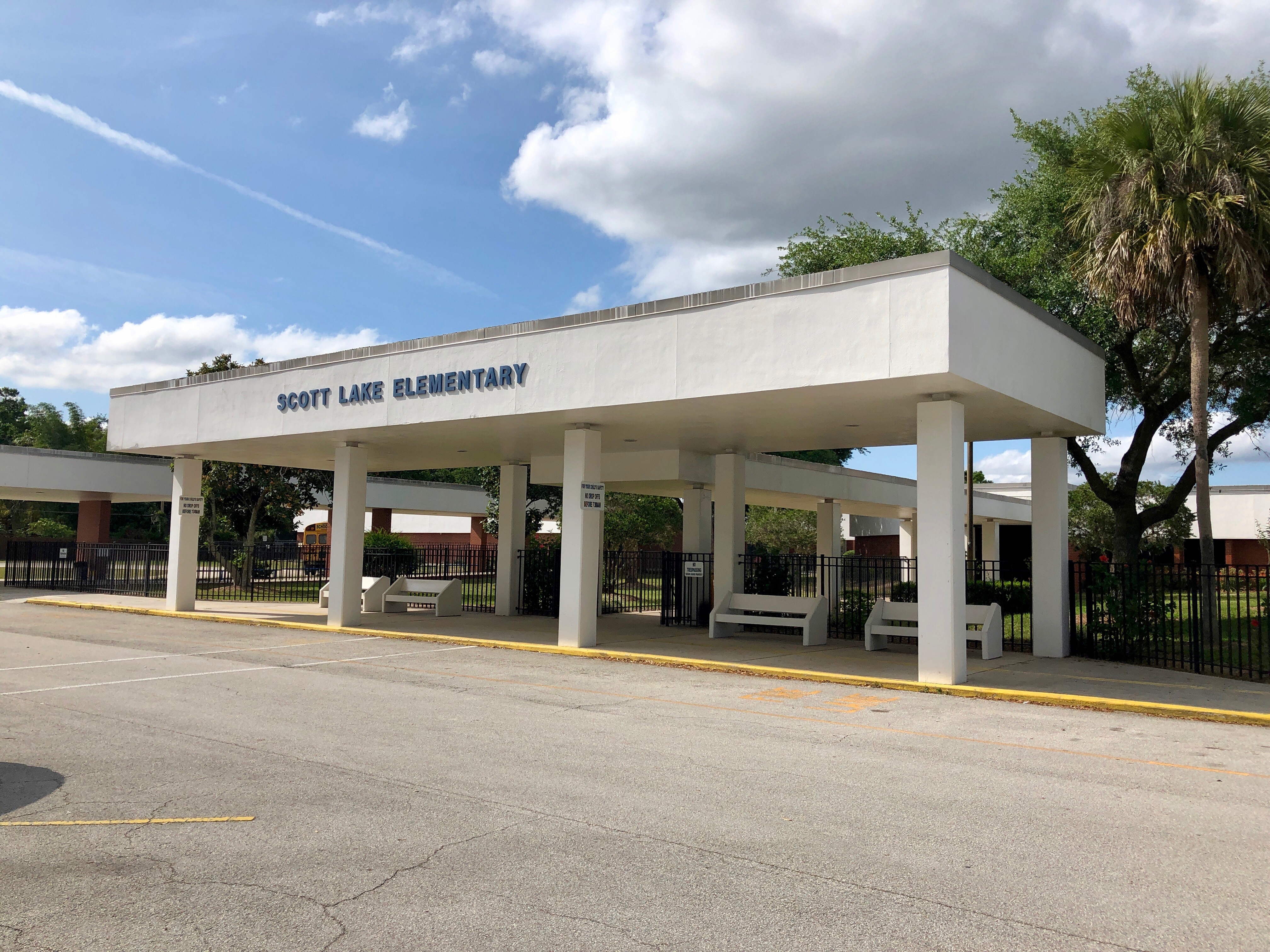 Scott Lake Elementary School