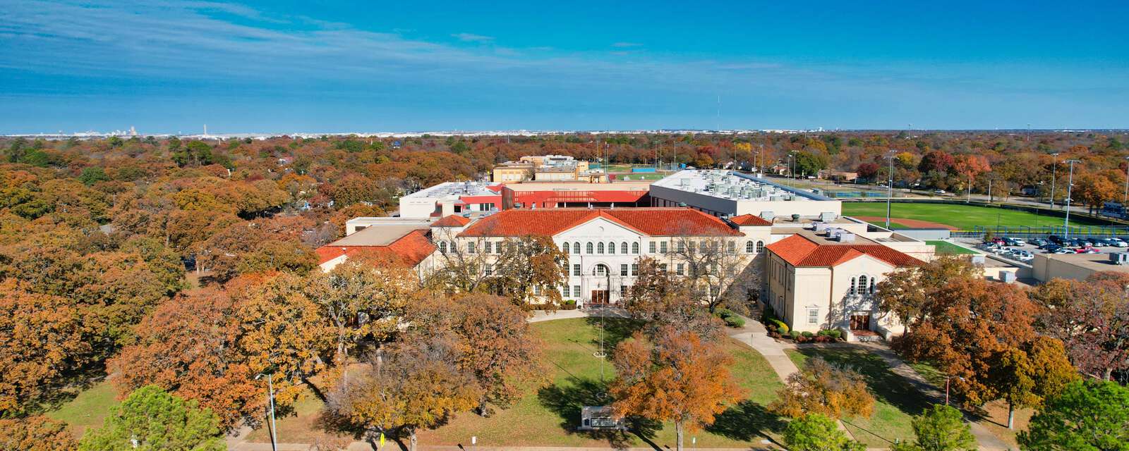 Amon Carter-Riverside High School in Fort Worth Texas Hero Image