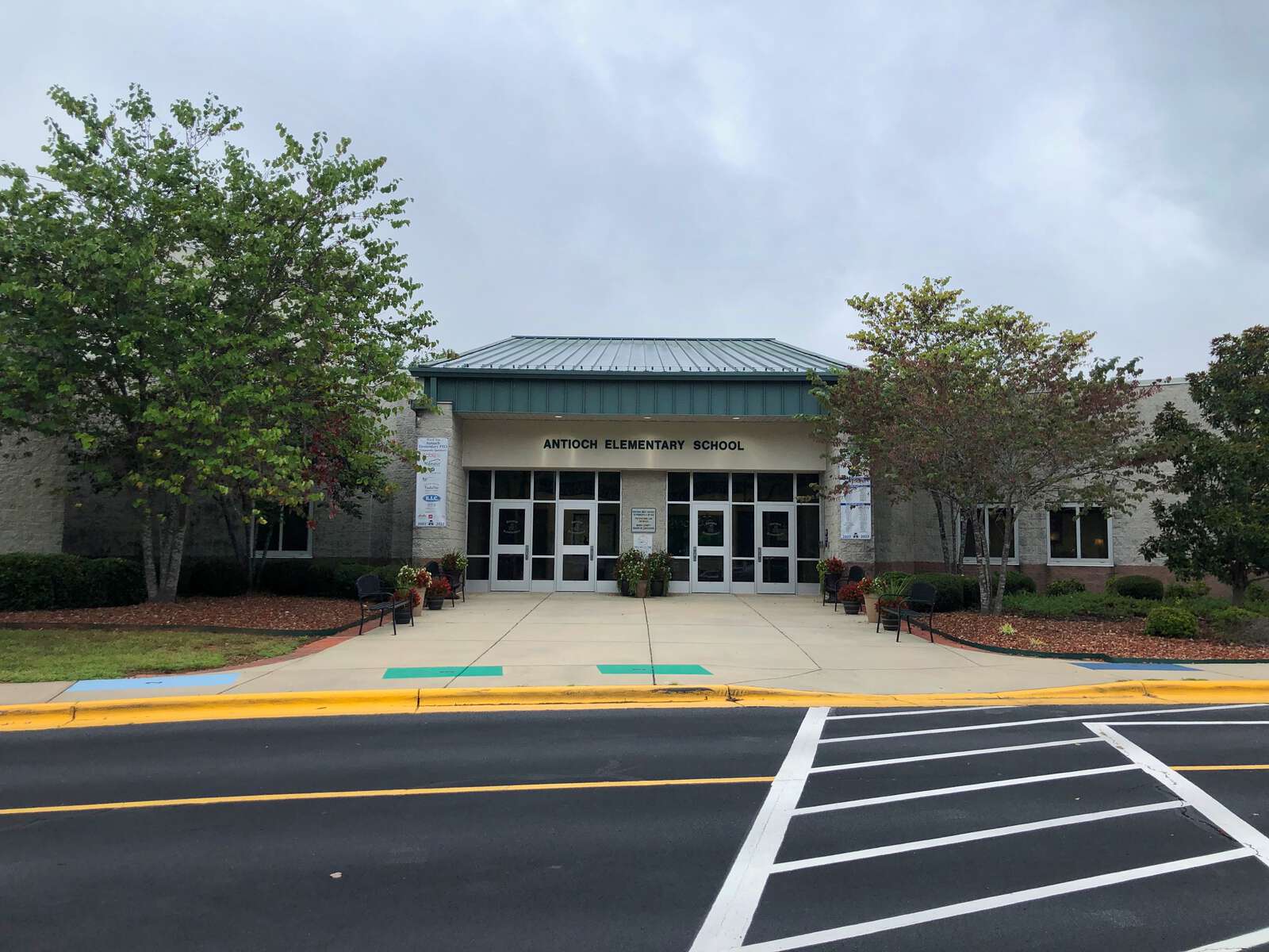 Antioch Elementary School in Matthews North Carolina Hero Image