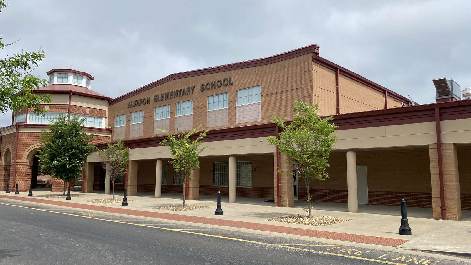 Alvaton Elementary School in Alvaton Kentucky Hero Image