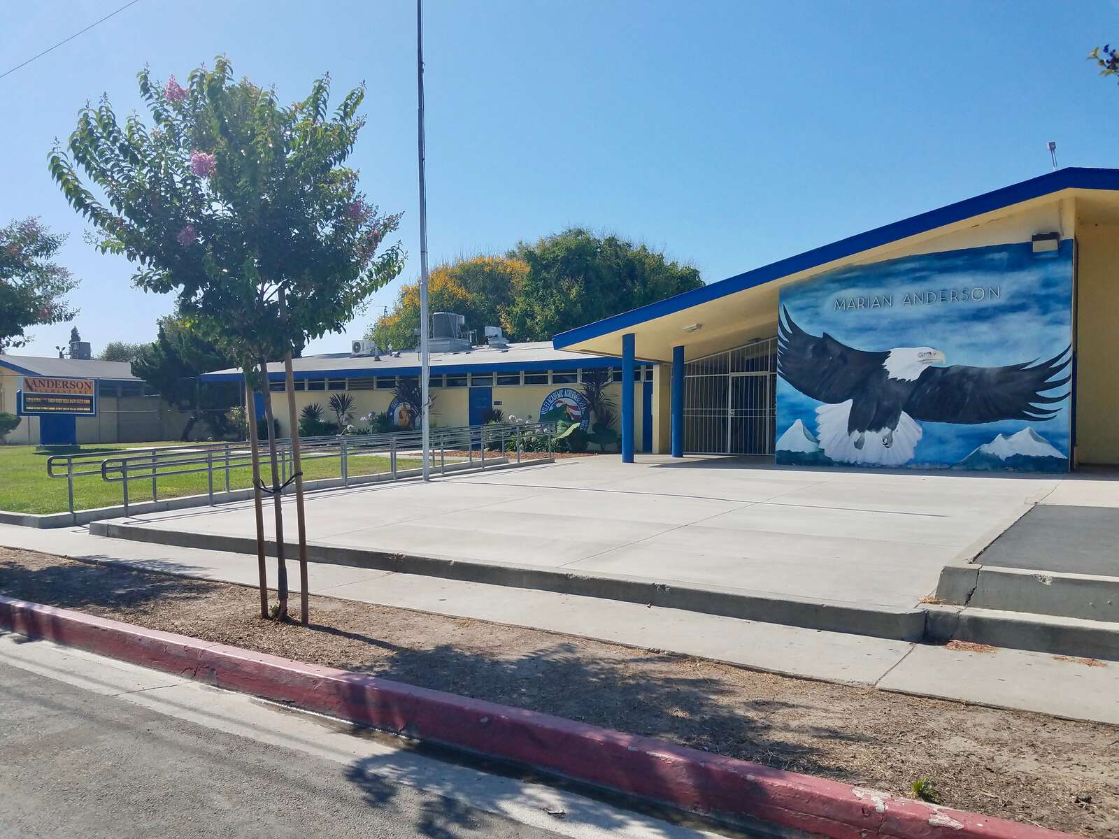 Anderson Elementary School in Compton California Hero Image